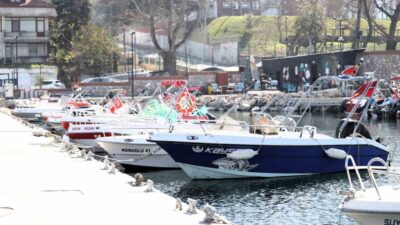 Gölcük Değirmendere’de inşa edilerek hizmete açılan 134 tekne kapasiteli “Kayık