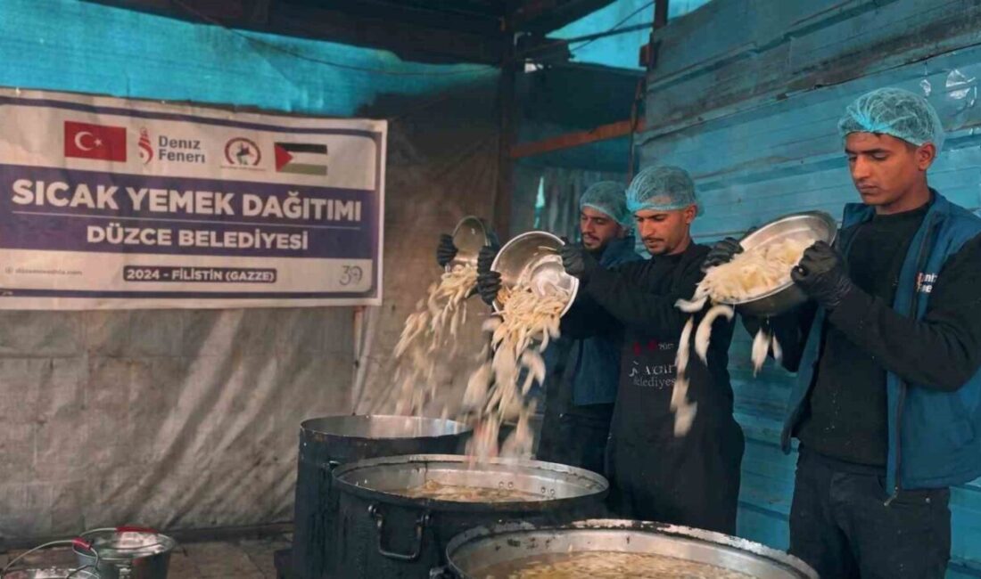 Düzce Belediyesi, İsrail saldırıları sonucu çadırlarda yaşamak durumunda kalan kardeş