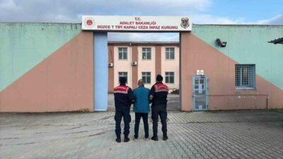 DÜZCE(İHA) – Düzce’de güvenlik güçleri tarafından yapılan denetimlerde 22 bin