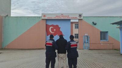 DÜZCE(İHA) – Düzce’de polis ve jandarma ekipleri tarafından yapılan denetimlerde