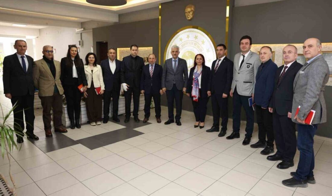 DÜZCE (İHA) – Düzce Valisi Mehmet Makas, Çevre, Şehircilik ve