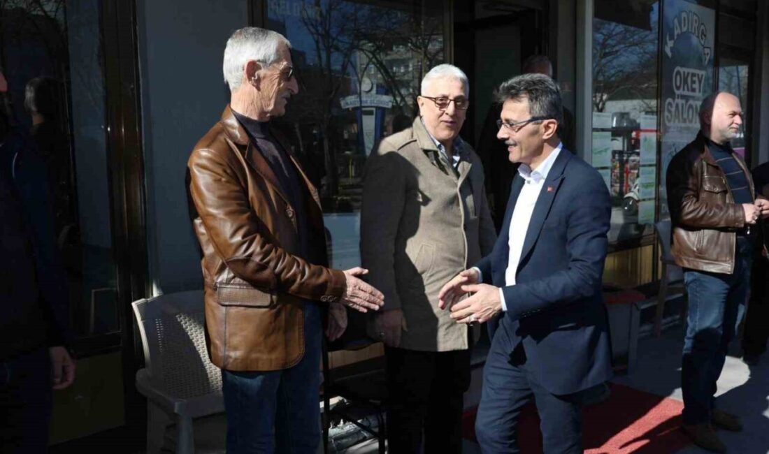 Erenler Belediye Başkanı Şenol Dinç, ilçe genelindeki mahalle ve esnaf