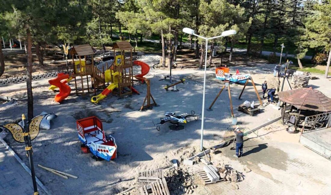 Bilecik’in Söğüt ilçesinde Ertuğrulgazi Türbesi içerisinde yapımına devam edilen park