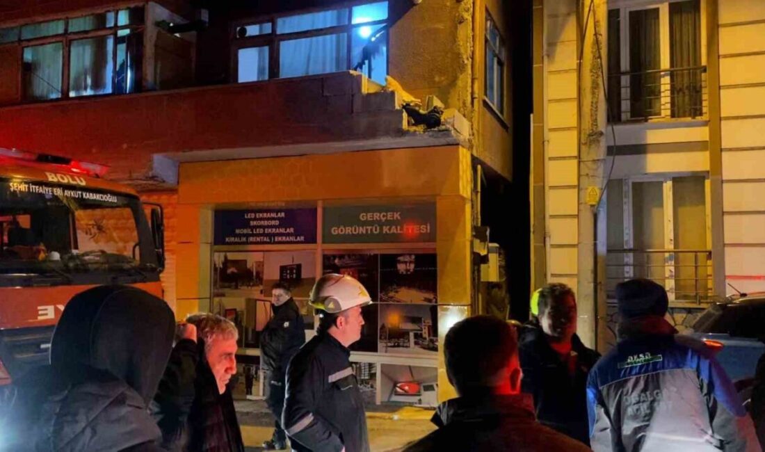 Bolu’da bir vatandaşın soba borusunu evinin balkonundan çıkarması sonucu sokağa