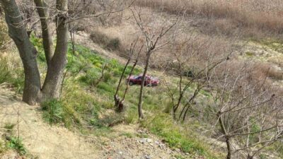 D-100 karayolunun Kocaeli geçişinde sürücüsünün fren arızasını kontrol etmek için