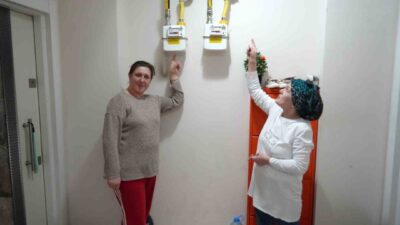 Kocaeli’nin Kartepe ilçesinde doğal gaz sayacı değişimi sonrası apartmanda meydana