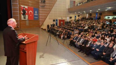 Gebze Belediyesi’nde Ramazan Bayramı öncesinde personel bayramlaşma programı düzenlendi. Osman