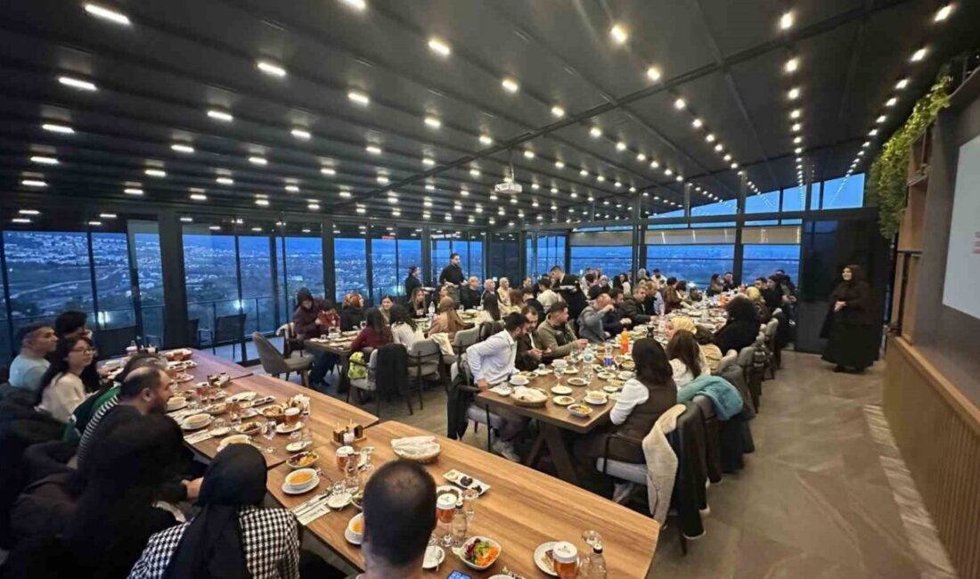 DÜZCE(İHA) – Düzce’de 112 Acil Sağlık Hizmetleri personeli iftar programında