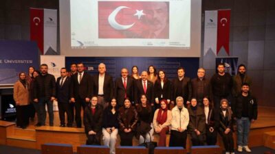 Düzce Üniversitesi Fen Edebiyat Fakültesi tarafından İstiklal Marşı’nın kabulünün 105.