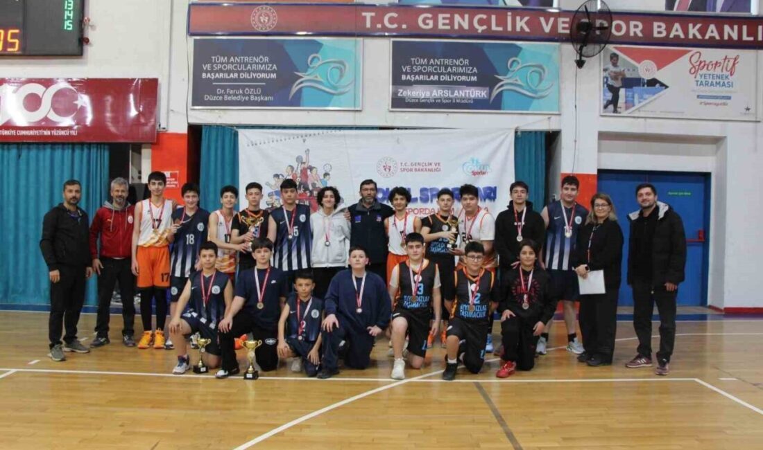 Düzce Gençlik ve Spor İl Müdürlüğü koordinesinde düzenlenen ‘Evinin Sultanları