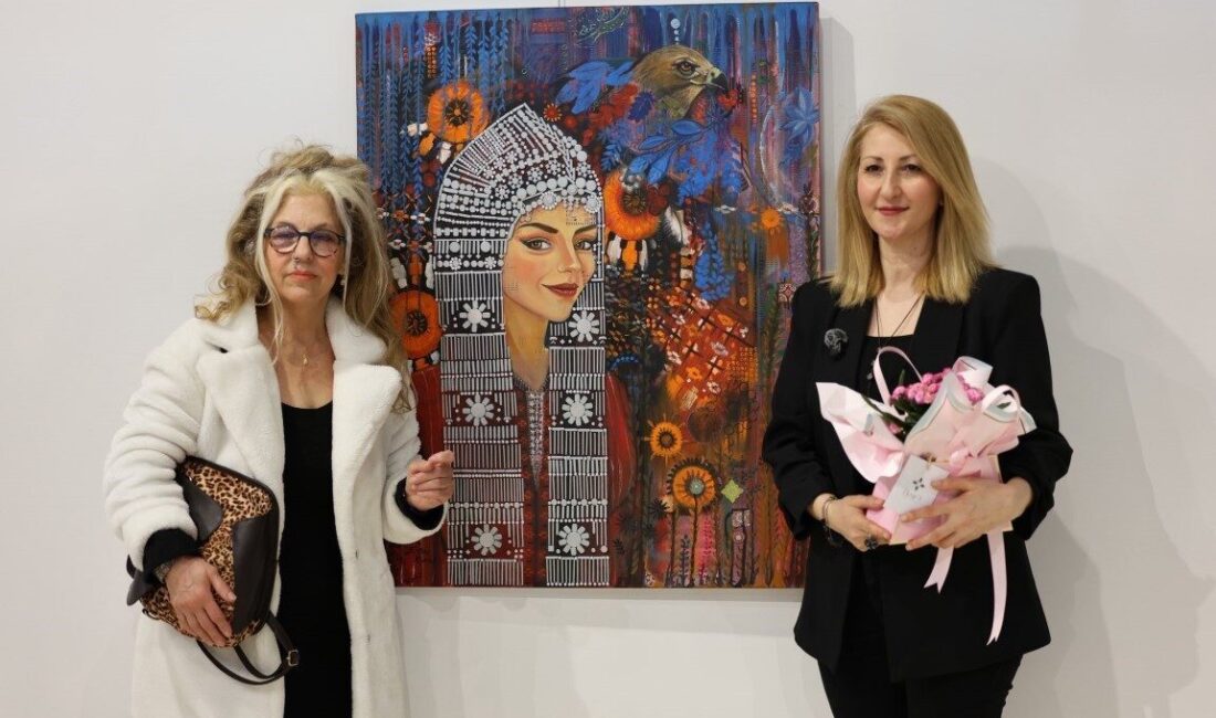 Kartepe’de sanatçı Sare Ertaş Kurtaş tarafından elektronik atıklardan hazırlanan eserlerin