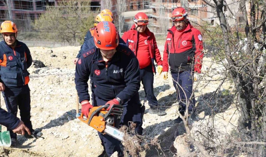 Kastamonu’da İl Afet ve Acil Durum Müdürlüğü koordinasyonunda bir köyde