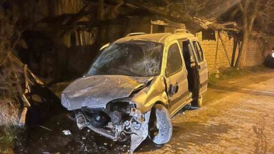 Kastamonu’nun Taşköprü ilçesinde hafif ticari aracın taşa çarpması neticesinde 1