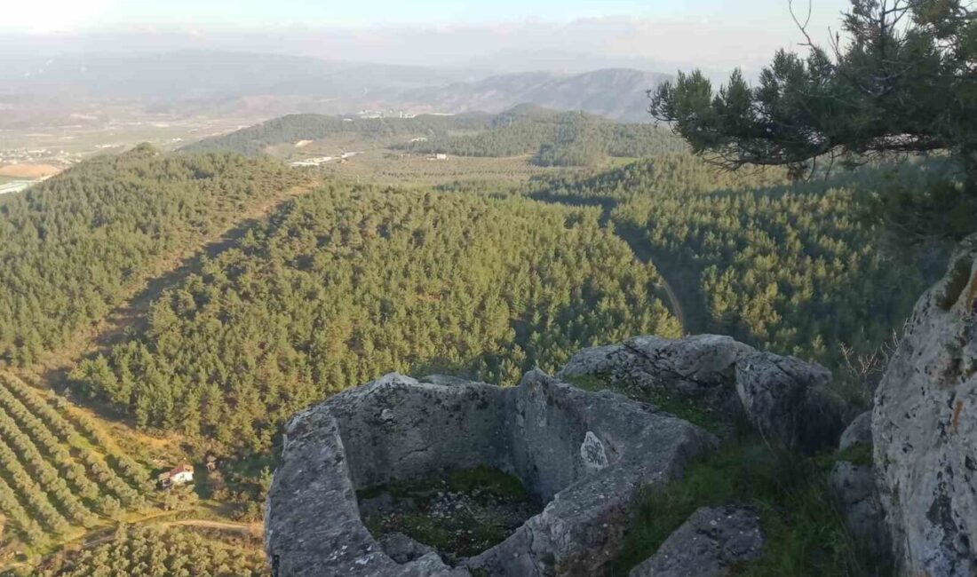 Bilecik’te soylu bir aile mensubuna ait olduğu düşünülen kaya mezara