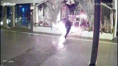 Kocaeli’nin İzmit ilçesinde bir iş yerinin ateşe verilmesiyle ilgili yürütülen