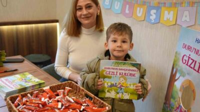 Düzce Belediyesi tarafından inşa edilen Yahya Kemal Kitap Köşkü, Kütüphaneler