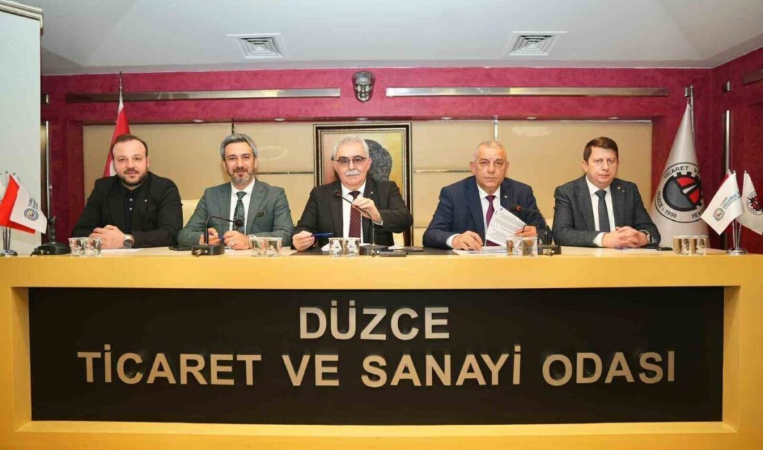 DÜZCE(İHA) – Düzce Ticaret ve Sanayi Odası (DTSO) olağan meclis