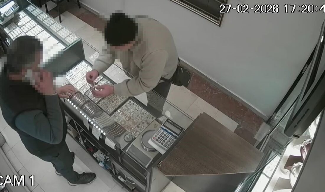 Kocaeli’nin Körfez ilçesinde 63 yaşındaki Gül Dağ’ı evinde öldürerek altın