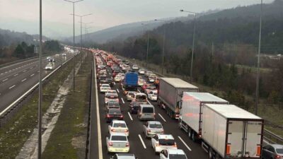 Ramazan Bayramı tatili süresince Bolu’dan 331 bin 321 araç geçiş