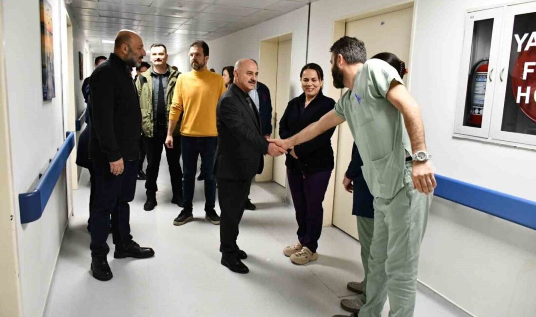 Düzce Üniversitesi Rektörü Prof. Dr. Nedim Sözbir, Tıp Fakültesi Hastanesi’ni