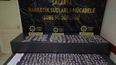 Sakarya’da polis ekiplerince uyuşturucu madde ticareti yapan şahıslara yönelik düzenlenen