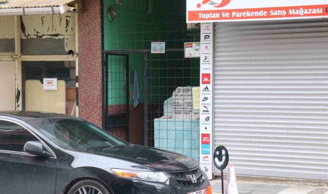 Sakarya’nın Adapazarı ilçesinde 5 katlı binanın zemin katında yer alan