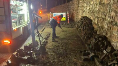 Kocaeli’de ekipler, trafik akışını olumsuz etkilememek amacıyla tüm şehir uykuda