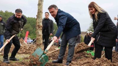 Bilecik’te Şeyh Edebali’nin vefatının 700. yıl dönümünde 700 çınar fidanı