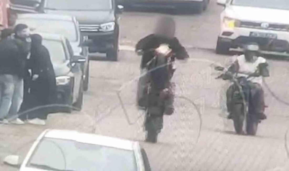 Kastamonu’nun Cide ilçesinde tek teker üzerinde motosiklet kullanan ve ehliyetinin