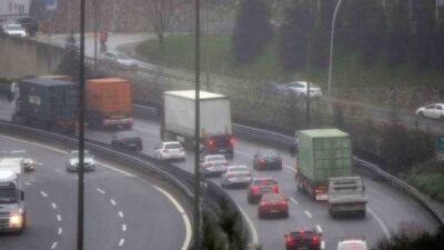 Ramazan Bayramı tatili için yola çıkan sürücüler TEM Otoyolu’nun Kocaeli