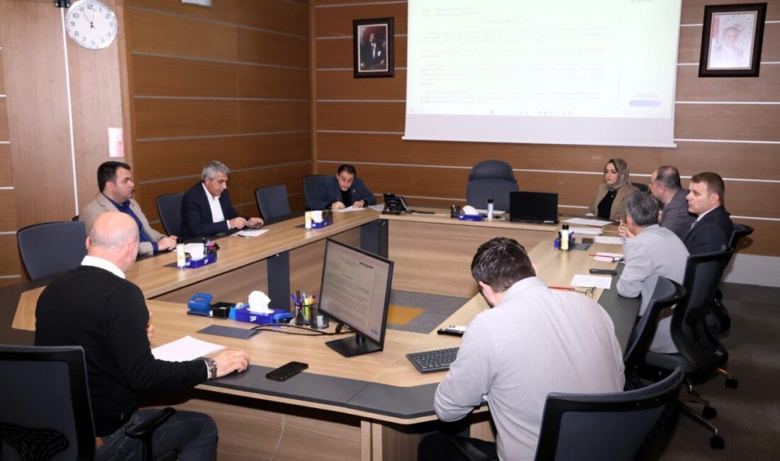 Kocaeli’de toplu taşıma araçlarına yönelik denetimlerde kuralları ihlal ettiği belirlenen