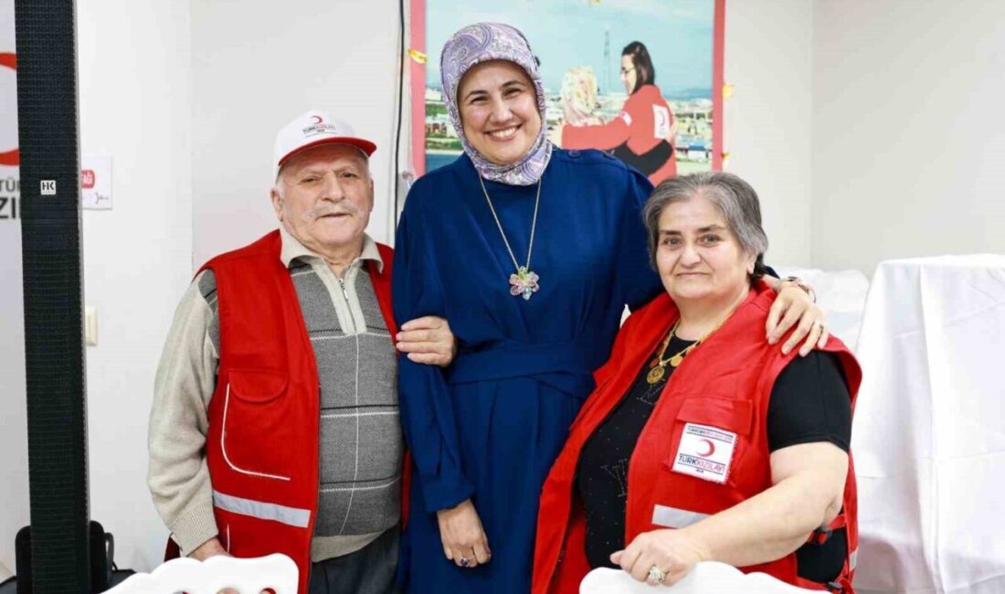 DÜZCE(İHA) – Türk Kızılay Genel Başkanı Prof. Dr. Fatma Meriç