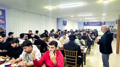 Kastamonu’da bulunan İhlas Vakfı Sıla Erkek Öğrenci Yurdu’nda her akşam