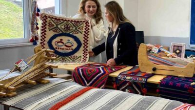 Sakarya Uygulamalı Bilimler Üniversitesi (SUBÜ) Sakarya Meslek Yüksekokulu’nda, geleneksel dokuma