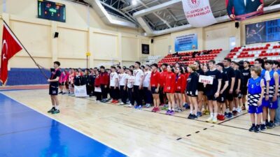 Bilecik’te yaklaşık 200 sporcu Korfbol Turnuvasında buluştu. Bilecik İstasyon Spor