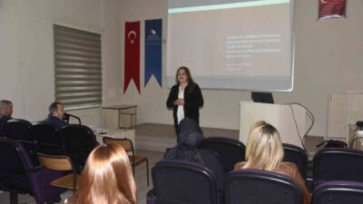 DÜZCE(İHA) – Düzce Üniversitesi Orman Fakültesinde düzenlenen panelde Türkiye’de mekansal