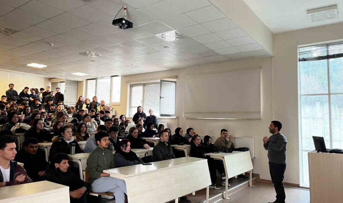 Düzce Üniversitesi Kariyer Geliştirme ve Mezun İzleme Uygulama Araştırma Merkezi