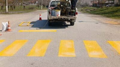 DÜZCE(İHA) – Düzce’de köy yollarında yaya geçitlerinde ve kasis geçişlerinde