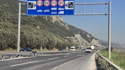 Kocaeli D-100 Karayolu’nda hız limitleri yükseltilen iki bölgede EDS tabelaları