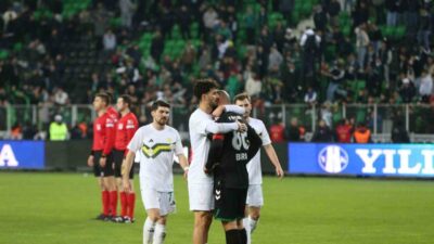 Trendyol 1. Lig’de mücadele eden Türk futbolunun köklü çınarlarından Sakaryaspor,