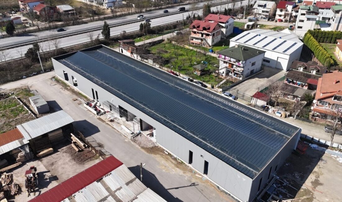 Kartepe’de yapımı süren ve bünyesinde kapalı yüzme havuzundan tırmanma duvarına