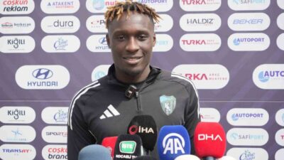 Kocaelispor’un Ganalı futbolcusu Dan Agyei, Galatasaray deplasmanından alınan 1 puanı