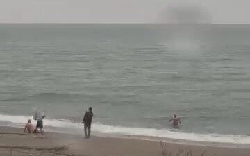 Düzce’nin Karadeniz’e açılan kapısı Akçakoca’da soğuk hava ve yağmura rağmen