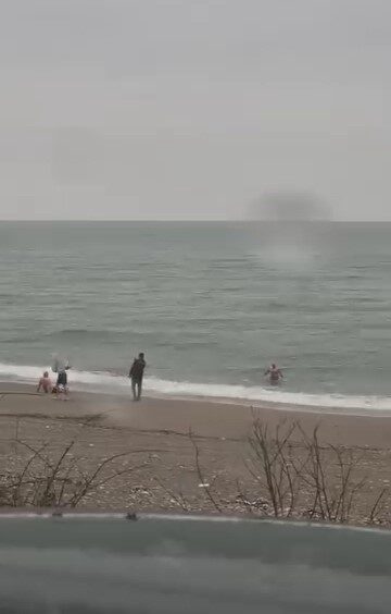 Düzce’nin Karadeniz’e açılan kapısı Akçakoca’da soğuk hava ve yağmura rağmen