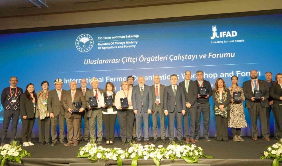 Kastamonu’da gerçekleştirilen Uluslararası Çiftçi Örgütleri Çalıştayı ve Forumu’nda konuşan Tarım