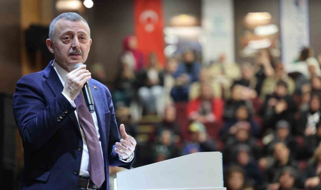 Kocaeli Büyükşehir Belediye Başkanı Tahir Büyükakın, Şanlıurfa ve Kahramanmaraş’taki iki