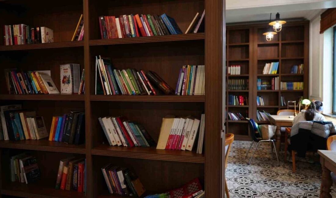 Düzce Belediye Başkanı Dr. Faruk Özlü, eğitimin, okumanın ve kültürün