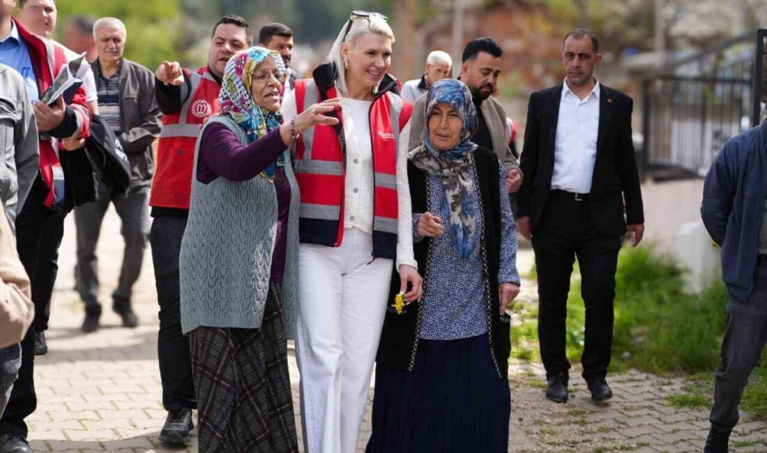 Bilecik Belediye Başkanı Melek Mızrak Subaşı Kayıboyu Mahallesi’nde yürütülen çalışmaları