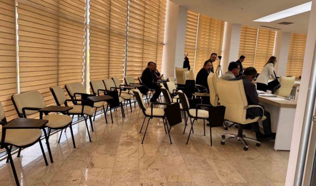 Belediye Başkanı Melek Mızrak Subaşı, mazereti dolayısı ile Belediye Meclisi