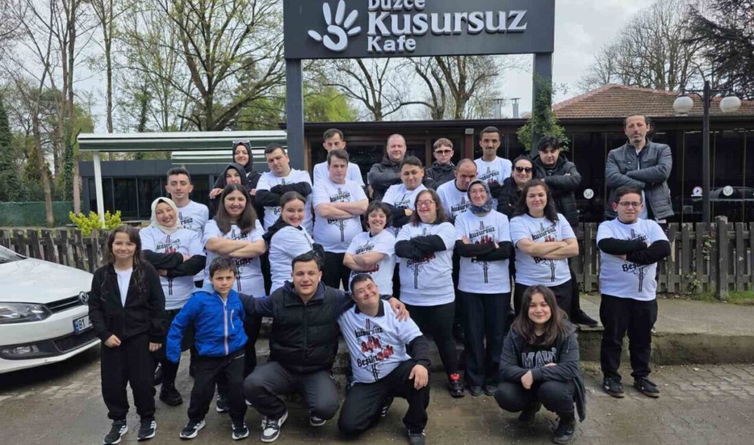 Beşiktaş Jimnastik Kulübü yöneticileri, 1903 Düzce Beşiktaşlılar Derneği’nin organizasyonuyla Düzce